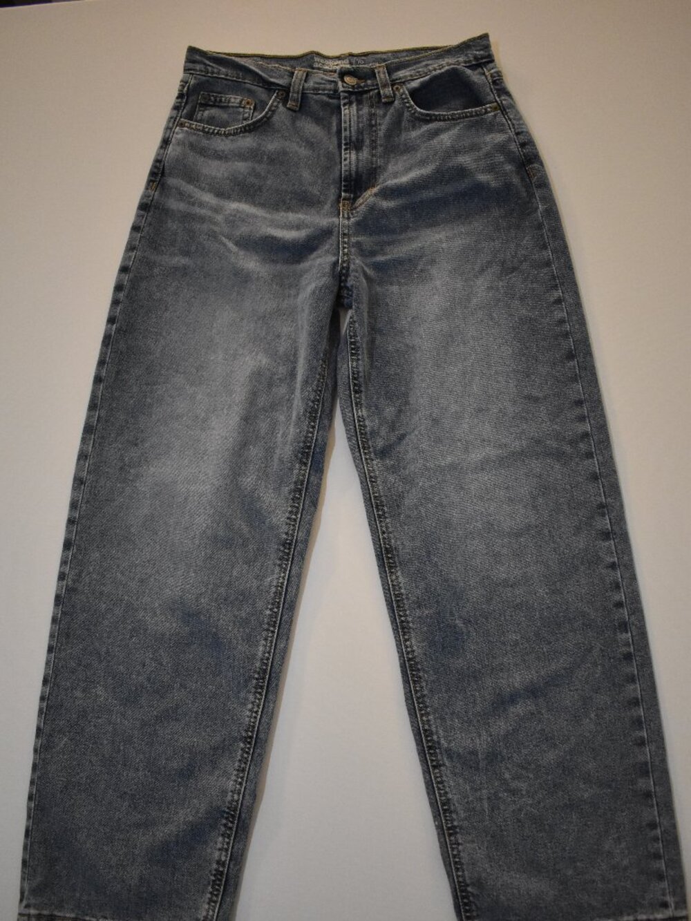 Weekend Academy Kids Relaxed Fit Jeans – Size 16 – Medium Wash Denim - Unisex